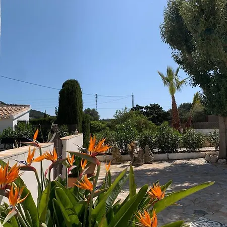 Bed & Breakfast Bona Nit 4*