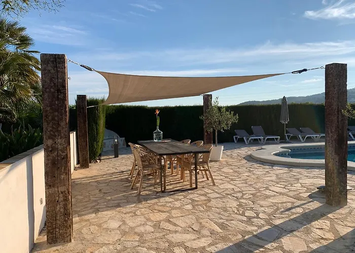 Bed & Breakfast Bona Nit 4*