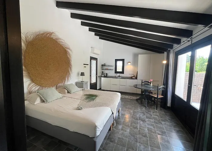 Bed & Breakfast Bona Nit